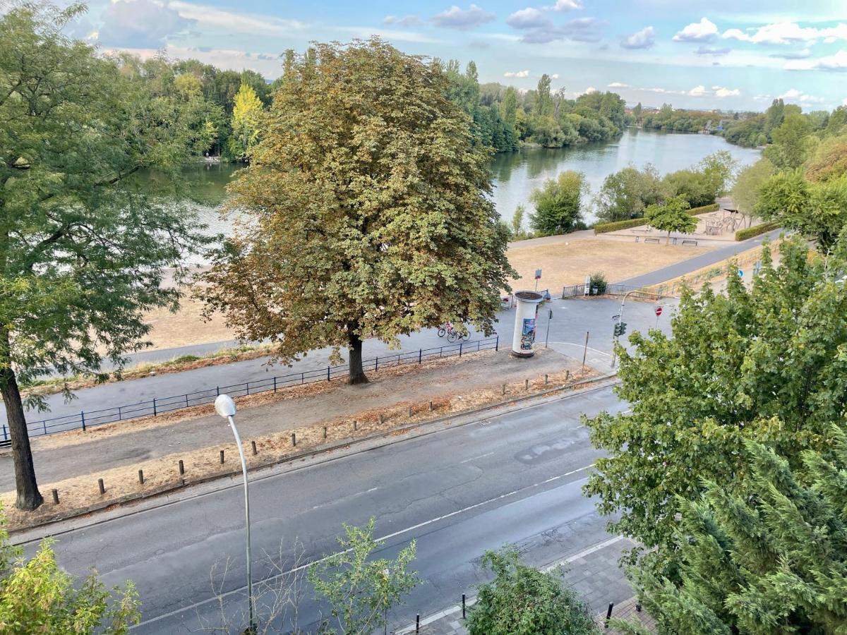River Main I Taunus View I Workplace I Kitchen Offenbach am Main Exterior photo